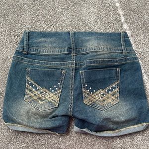 Blue Jean no boundaries shorts
